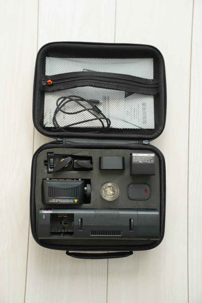 godox AD200pro　ケース開封レビュー