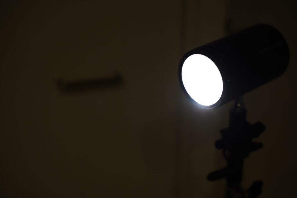 AD100のモデリングランプ